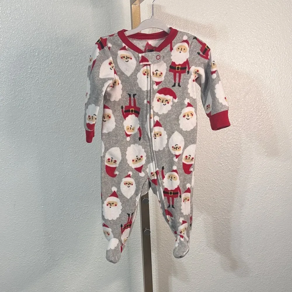 Christmas-Santa Print and present- Baby Onesie - 6months